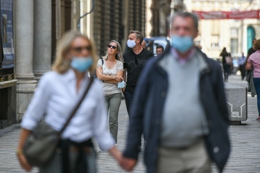 Genova, centro - ordinanza mascherina all'aperto causa covid
