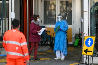 Genova - la situazione negli ospedali seconda ondata covid