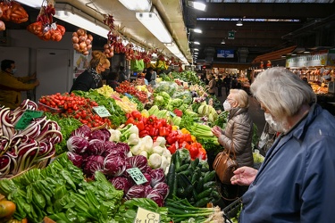 Genova, iniziativa sconti spesa anziani over 65