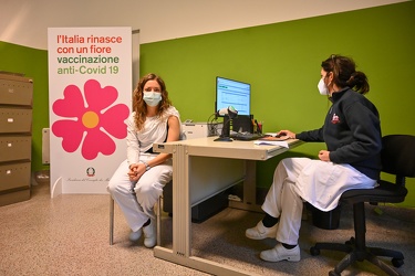 Genova, ospedale San Martino, padiglione 3 - vaccinazioni Covid