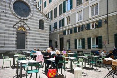 Genova, centro storico - aperture zona gialla