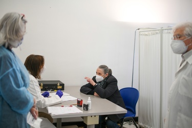 Genova, croce blu Castelletto - iniziano le vaccinazioni per gli