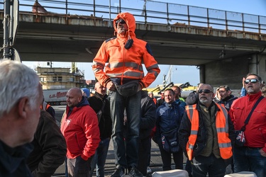 Green pass lavoro blocco varchi portuali Ge15102021-10