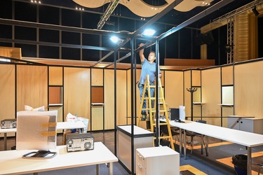 Genova, teatro gioventu in via Cesarea - allestimento hub vaccin