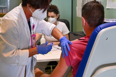 Genova, open day campagna vaccinale - hub in fiera