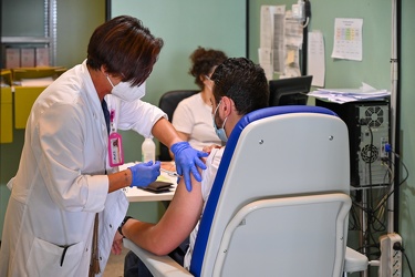 Genova, open day campagna vaccinale - hub in fiera