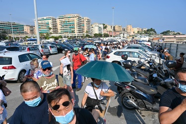 Genova, open day campagna vaccinale - hub in fiera