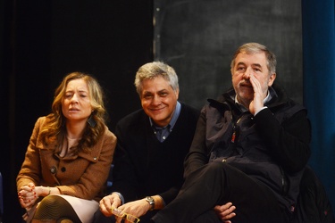Genova, Nervi -  Teatro degli Emiliani: assemblea pubblica con i