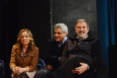 Genova, Nervi -  Teatro degli Emiliani: assemblea pubblica con i