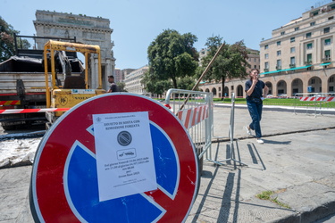 Genova, piazza della Vittoria - preparativi ocean race