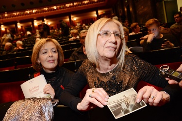 Genova - teatro Carlo Felice - iniziativa secolo xix - ai miei t