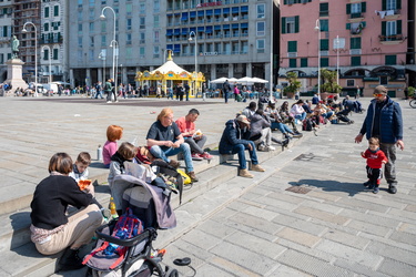 Genova, centro - turisti weekend di Paqua