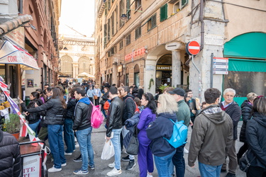 Genova, centro - turisti weekend di Paqua