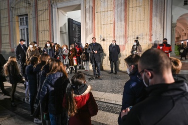 accensione luci albero De Ferrari 07122021-4606