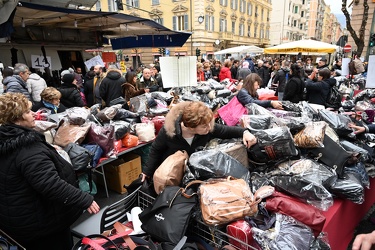 Genova, quartiere Terralba - tradizionale fiera di Sant Agata