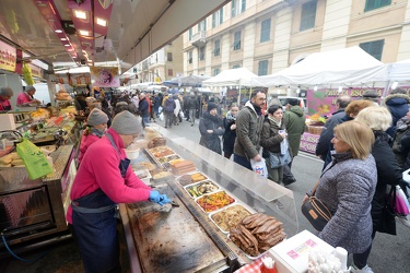 Genova, quartiere San Fruttuoso, Marassi - tradizionale fiera di