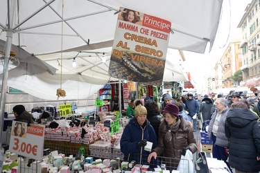 Genova, quartiere San Fruttuoso, Marassi - tradizionale fiera di