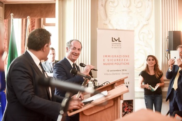 firma trilaterale Toti Maroni Zaia 12092016