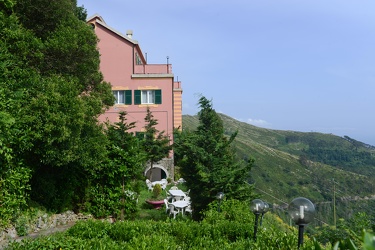 casa rossa Monte fasce