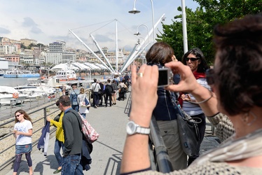 Genova - la giornata del 25 aprile in una citt√† affollata di tu