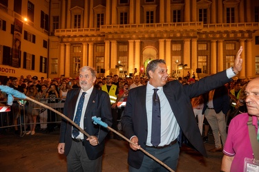 Genova, piazza Matteotti - il tradizionale falo di San Giovanni