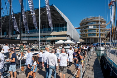 Genova, salone nautico 2023 - domenica di sole con molti visitat