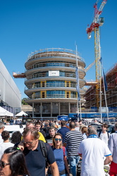 Genova, salone nautico 2023 - domenica di sole con molti visitat