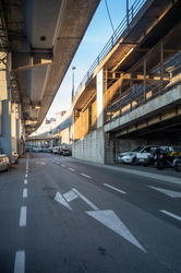 Genova, riparazioni navali - la strada tra piazza Cavour e il wa