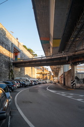 Genova, riparazioni navali - la strada tra piazza Cavour e il wa