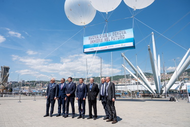 Genova, cerimonia posa prima pietra nuova diga