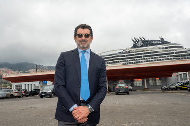 Genova, Ponte D'Oria - presentazione nave crociera MSC World Eur