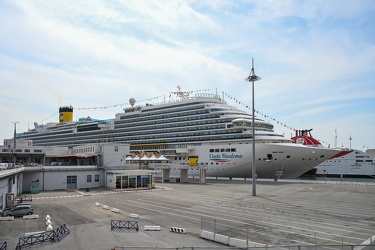 Genova, ponte D'Oria - prima crociera Costa Diadema post emergen