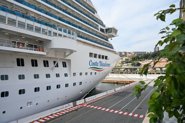 Genova, ponte D'Oria - prima crociera Costa Diadema post emergen
