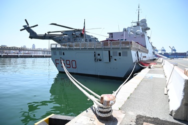 Genova, fregata Carlo Bergamini della Marina Militare - evento s