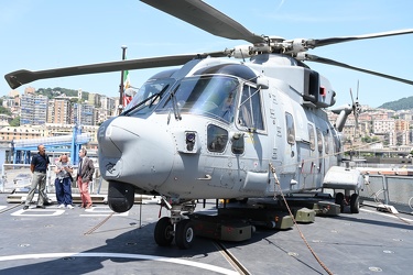 Genova, fregata Carlo Bergamini della Marina Militare - evento s