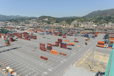 Genova, porto - viaggio dentro il VTE, Voltri Terminal Europa