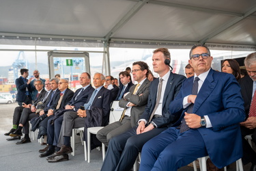 Genova, porto, calata Bettolo - inizio lavori terminal contenito