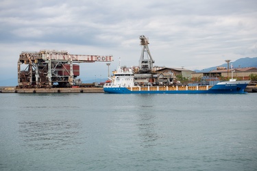 Genova, viaggio tra i cantieri aperti nel porto