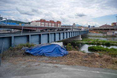 Genova, viaggio tra i cantieri aperti nel porto