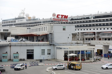 Genova, porto - ponte D'Oria