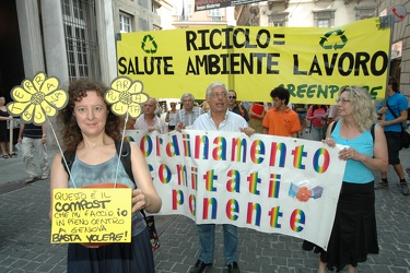 protesta contro inceneritore Scarpino a Palazzo Tursi