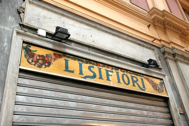 Genova insegne storico-artistiche negozi