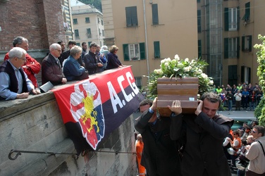 funerale operaio portuale morto sul lavoro