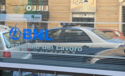 rapina banca BNL Piazza Terralba