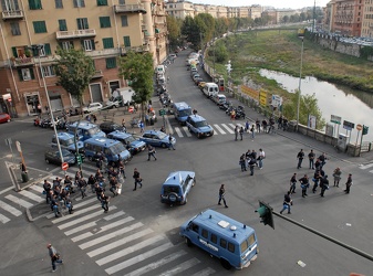 Genova - scontri genoa samp Via Monticelli