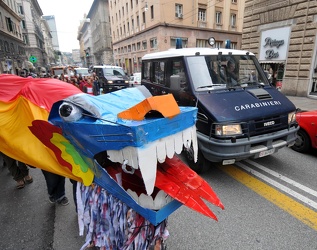 Genova - continuano proteste studentesche - uni