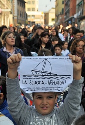 Genova Bolzaneto, manifestazione di protesta contro la legge Gel