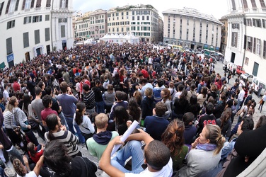 Genova - Piazza Matteotti - assemblea pubblica