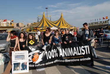 protesta animalisti Circo Moira Orfei