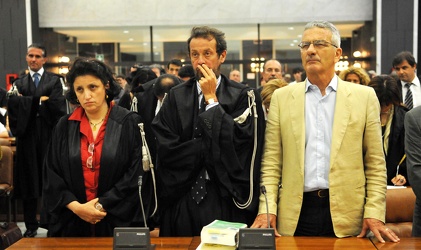 sentenza processo G8 caserma di Bolzaneto